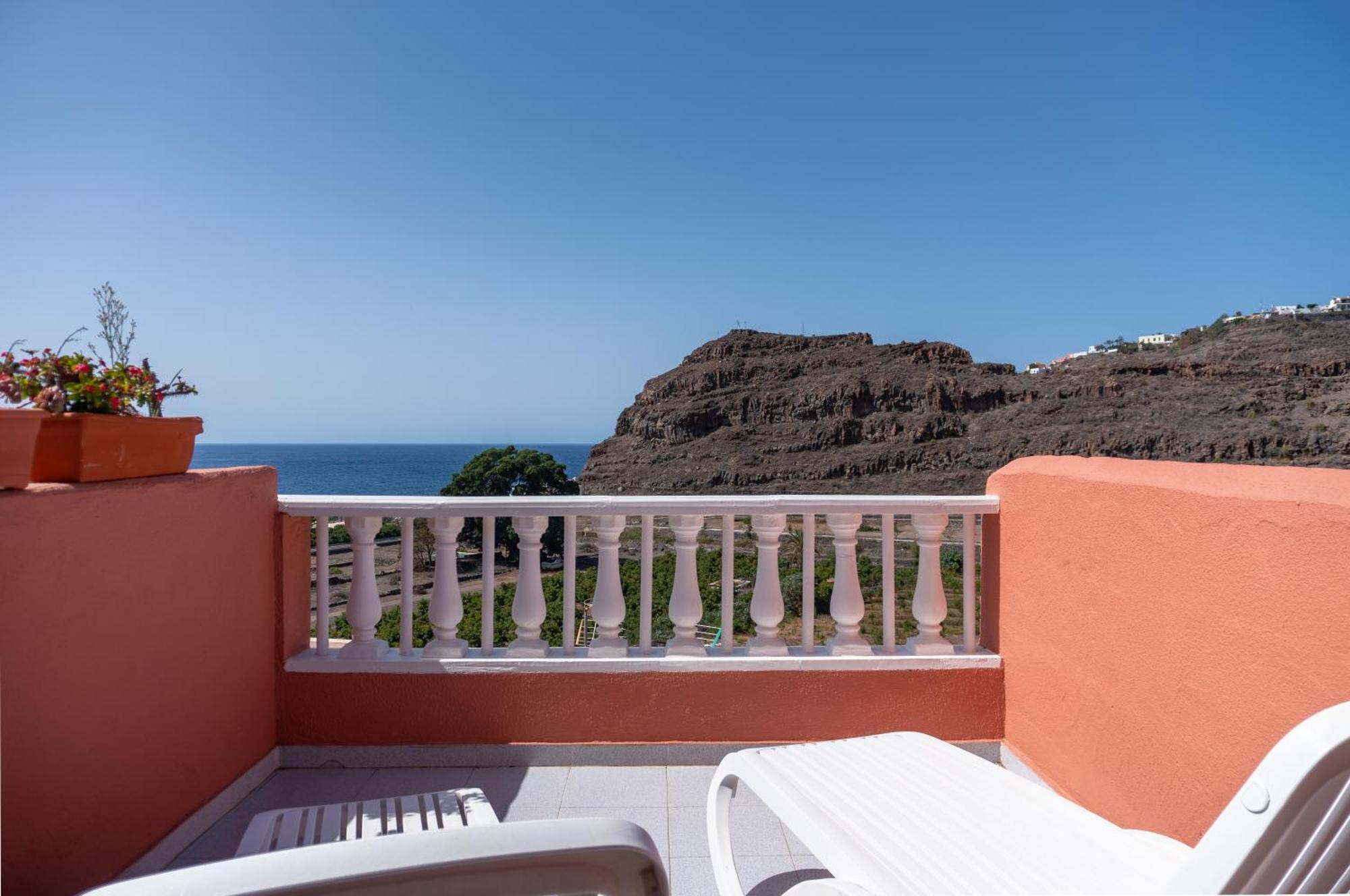 Apartamentos Bellavista Gomera ปลายา เด ซานเตียโก ภายนอก รูปภาพ