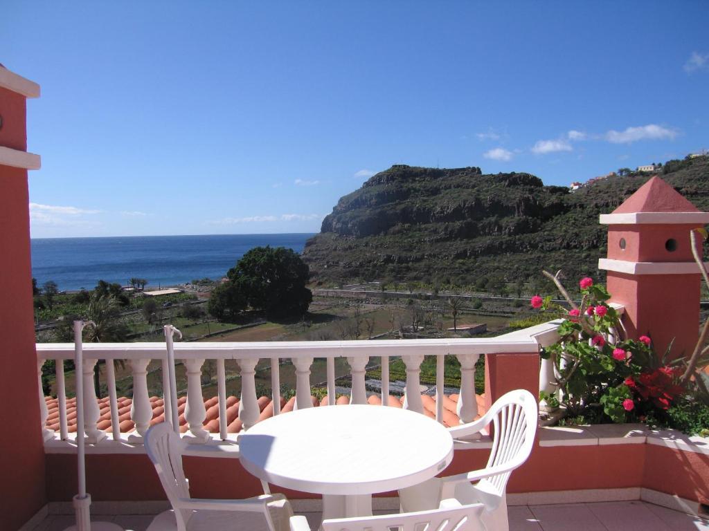 Apartamentos Bellavista Gomera ปลายา เด ซานเตียโก ภายนอก รูปภาพ